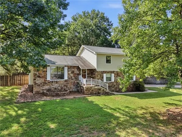 135 High Acres Drive, Russellville, AR 72802