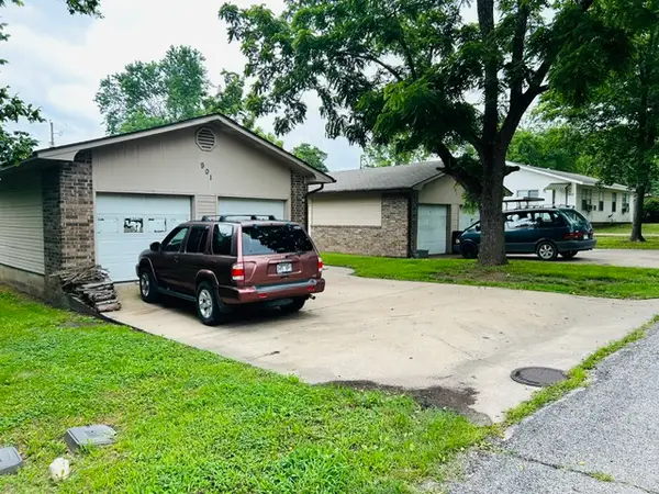 901 Jefferson Avenue #A,B,C,D, Berryville, AR 72616