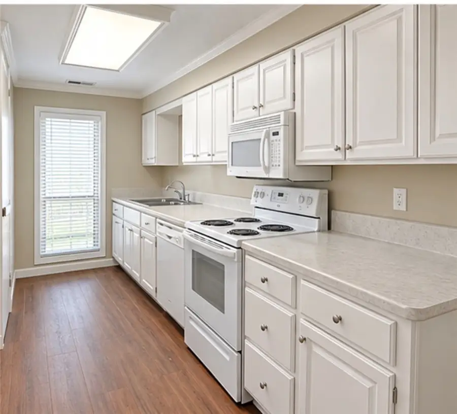 2602 E Sweetbriar Drive, Fayetteville, AR 72703 - #3