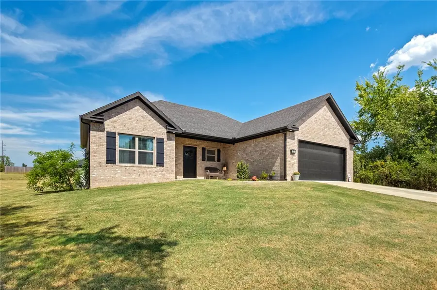 17 Dugan Circle, Bella Vista, AR 72715 - #2