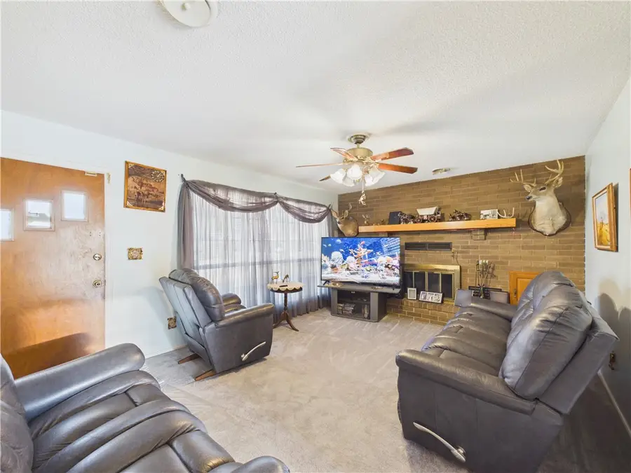 803 SW 2nd Street, Bentonville, AR 72712 - #3