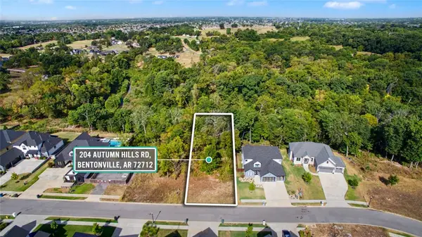 204 SW Autumn Hills Road, Bentonville, AR 72712