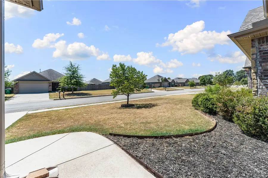 201 Cisterna Drive, Centerton, AR 72719 - #2