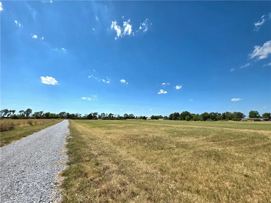 5073 Ervin Mcgarrah Road, Lowell, AR 72745 - #3