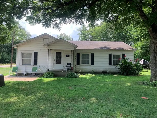 414 Leigh Street, Ola, AR 72853
