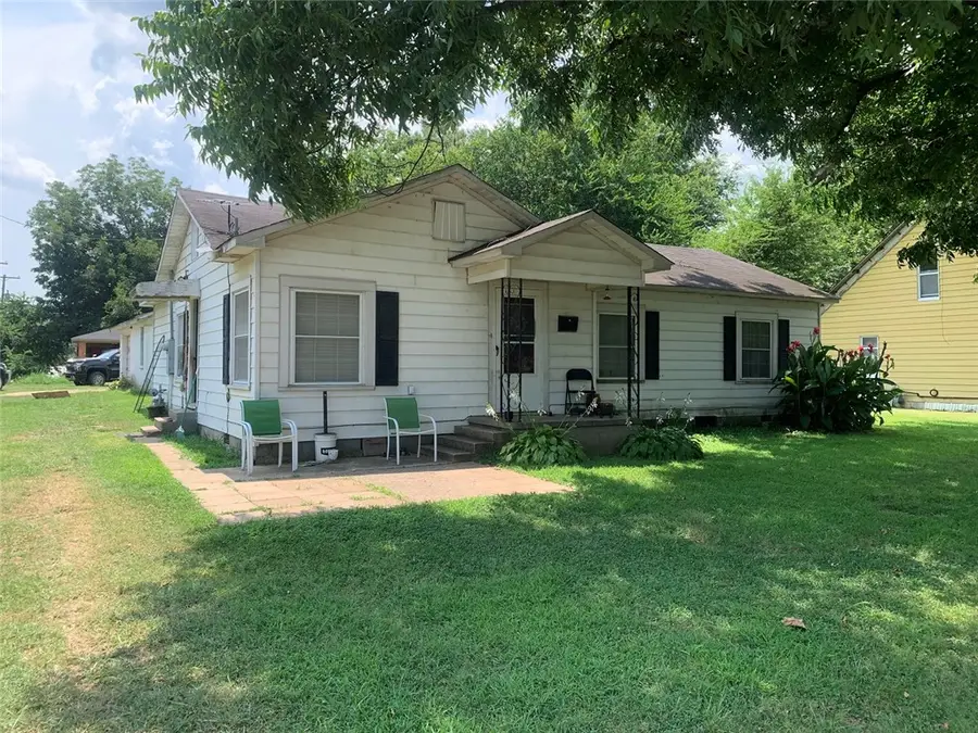 414 Leigh Street, Ola, AR 72853 - #2