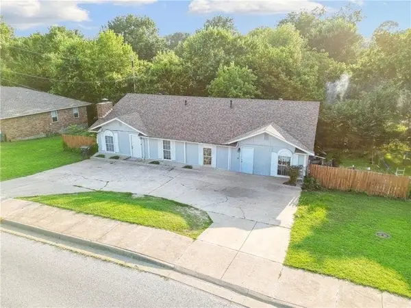 3153-3155 Old Missouri Road, Fayetteville, AR 72703