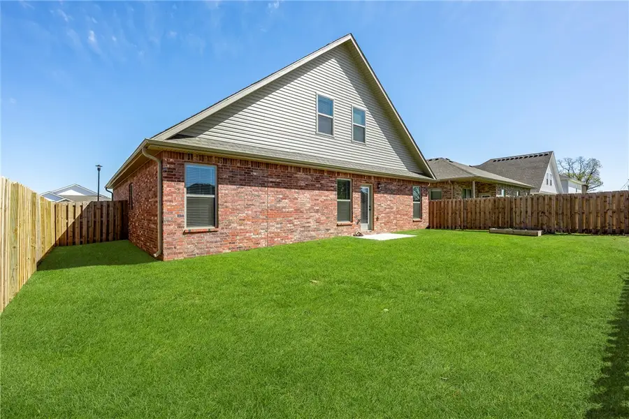2041 Tallgrass Terrace, Centerton, AR 72719 - #2