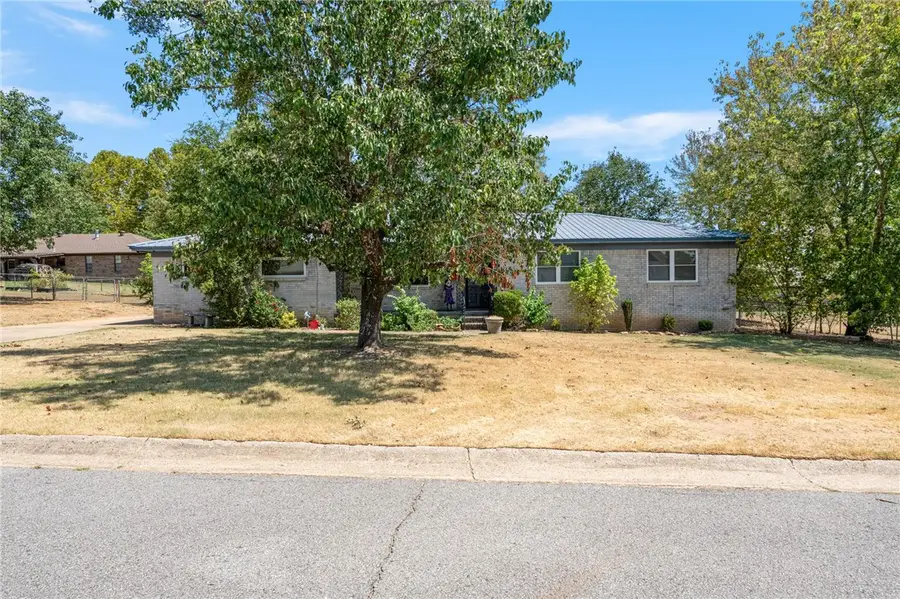 1228 Alma North Street, Alma, AR 72921 - #3