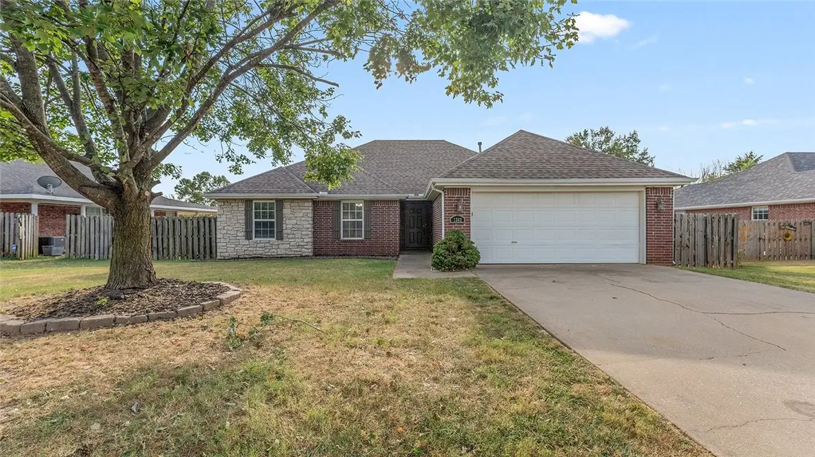 1363 Charles Street, Pea Ridge, AR 72751 - #1