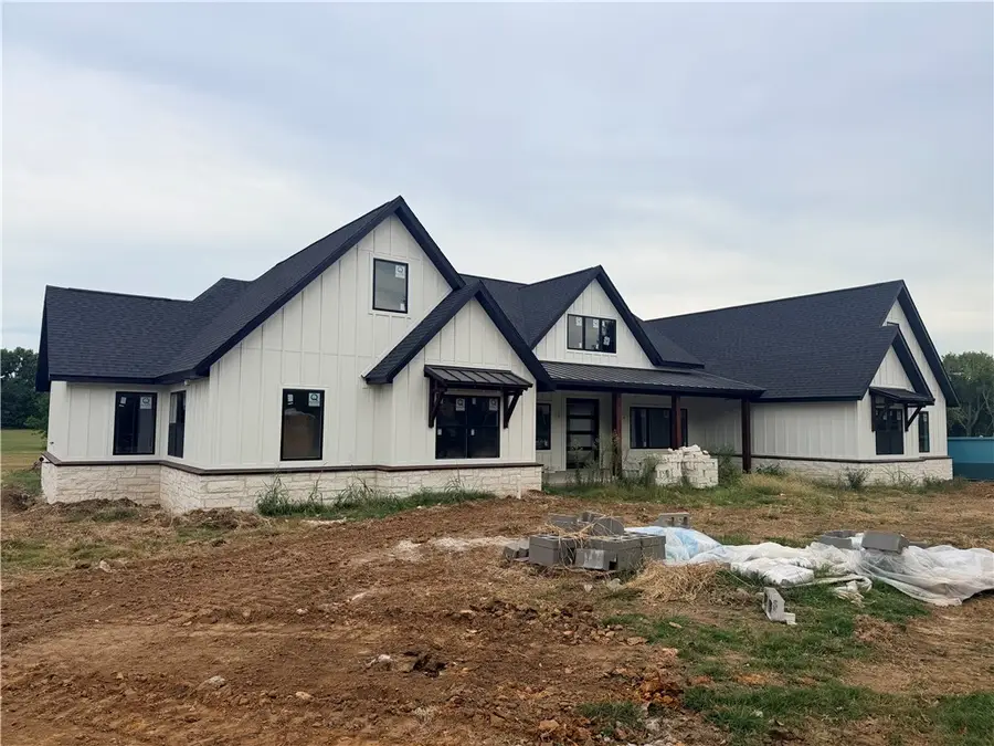 1707 Dogwood Street, Siloam Springs, AR 72761 - #2