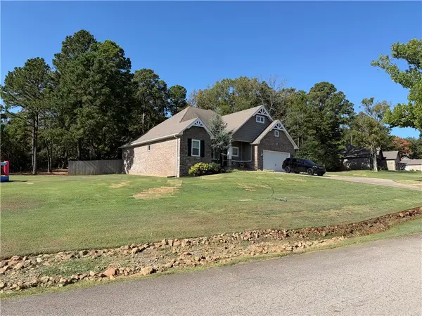 301 N Stone Mountain Circle, Alma, AR 72921