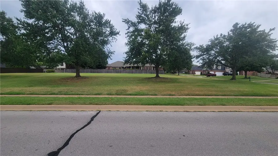 3146 E Hearthstone Drive, Fayetteville, AR 72764 - #2