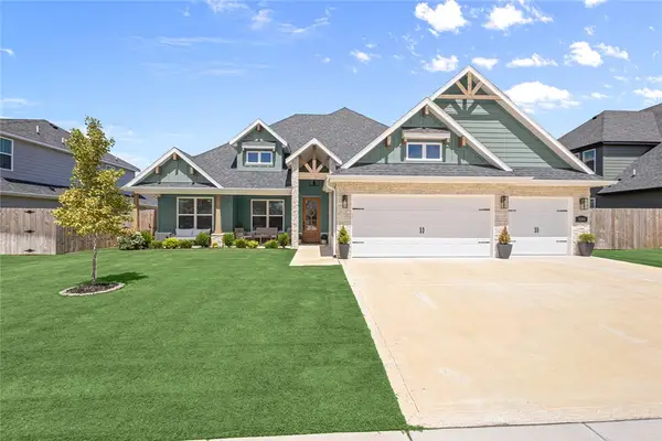 1140 Red Maple Street, Centerton, AR 72719