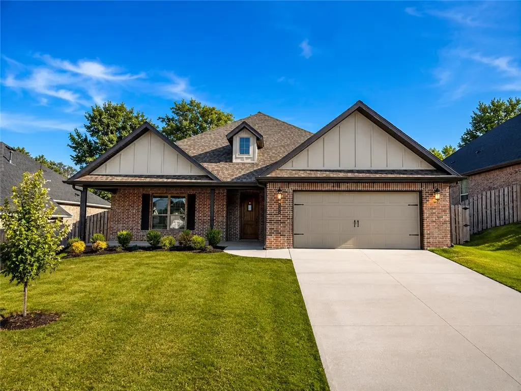 1308 Cittadella Avenue, Tontitown, AR 72762 - #1