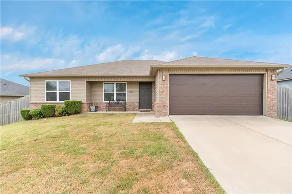 2545 Wyandotte Avenue, Springdale, AR 72764