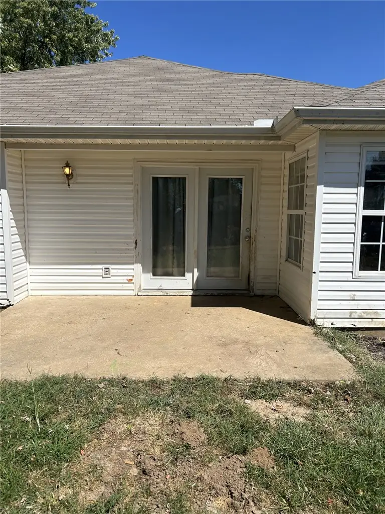 2409 SW Choctaw Street, Bentonville, AR 72712 - #2
