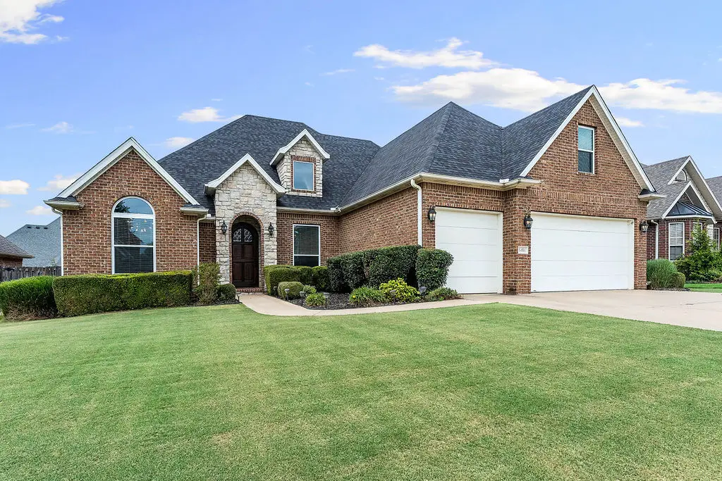 5404 S Braebourne Road, Rogers, AR 72758 - #1