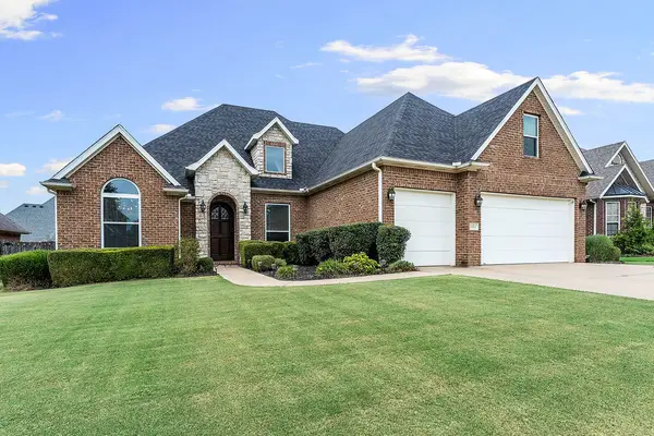 5404 S Braebourne Road, Rogers, AR 72758