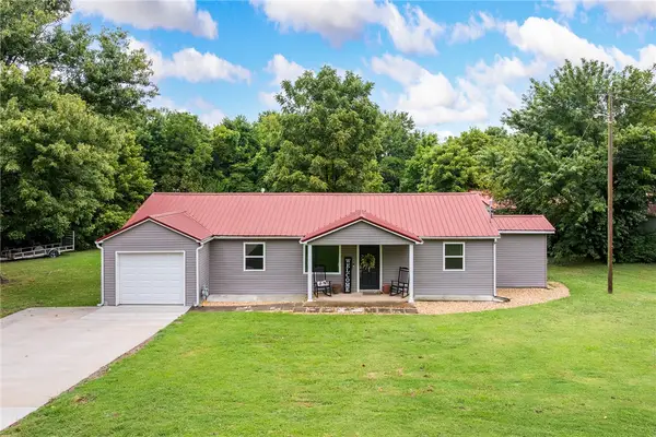 3216 Salmon Lane, Harrison, AR 72601