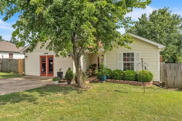 1006 E Longview Drive, Rogers, AR 72756 - #3