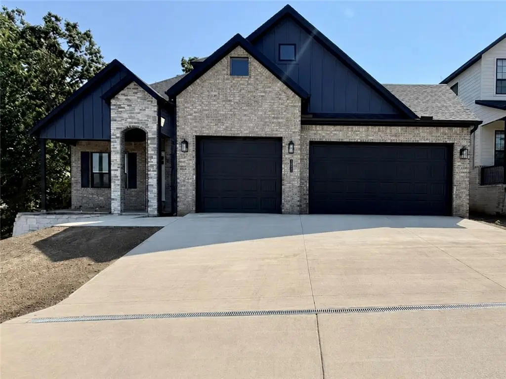 2552 N Crossover Road, Fayetteville, AR 72703 - #1