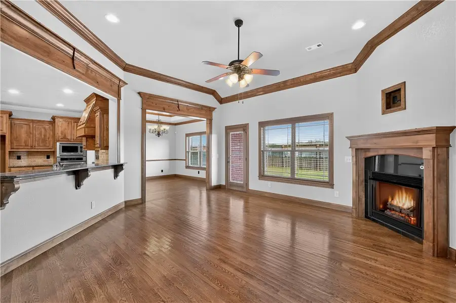 5599 Murfield Drive, Rogers, AR 72758 - #2