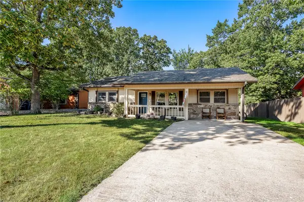 7 Brightling Lane, Bella Vista, AR 72715