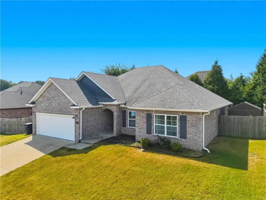 1421 Colonel Mcneil Drive, Prairie Grove, AR 72753 - #2
