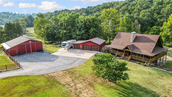 16112 Bill Billings Road, Garfield, AR 72732