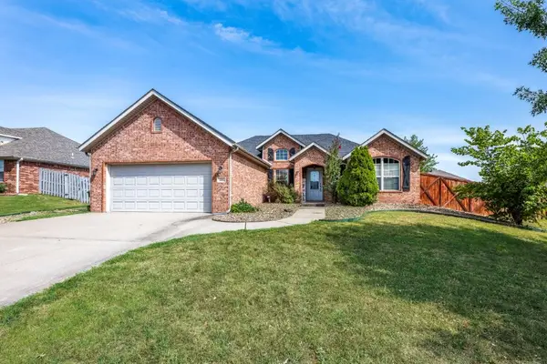 251 Coopers Farm Road, Centerton, AR 72719