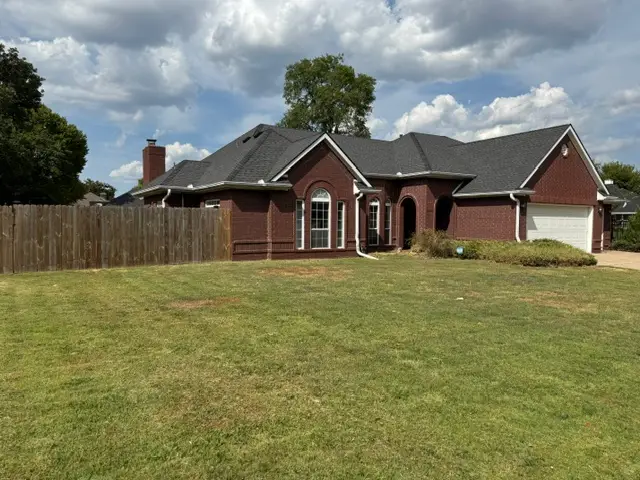 2480 Cardinal Drive, Springdale, AR 72764 - #3