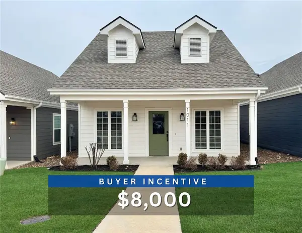 1011 NE Heights Lane, Bentonville, AR 72712