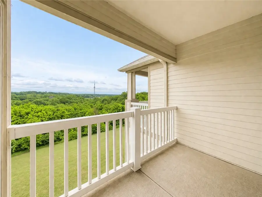 4254 NE Meadow Creek #302, Fayetteville, AR 72703 - #2