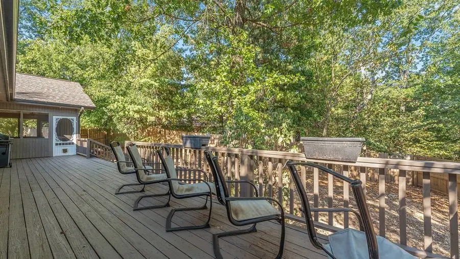 1 Breton Way, Bella Vista, AR 72715 - #2