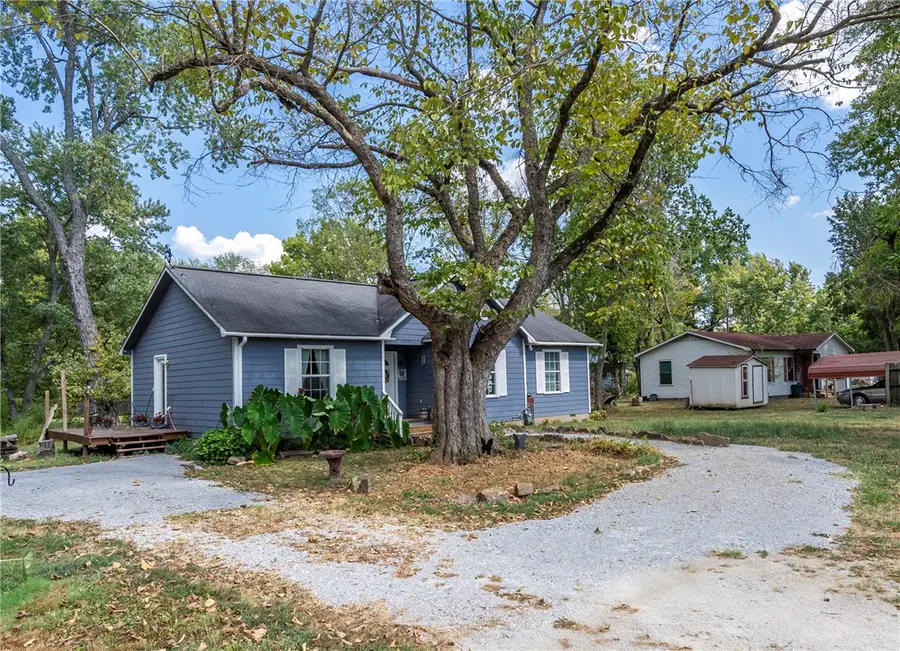 192 Maple Avenue, West Fork, AR 72774 - #2
