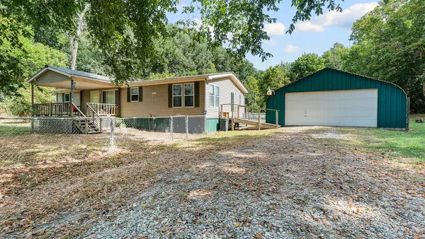 16308 Hamestring Road, Fayetteville, AR 72704