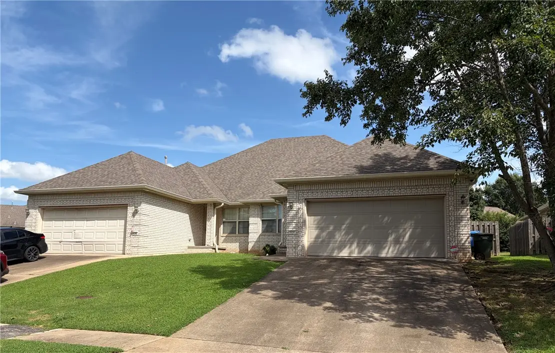 6241 & 6243 Milliken Bend, Fayetteville, AR 72704 - #1