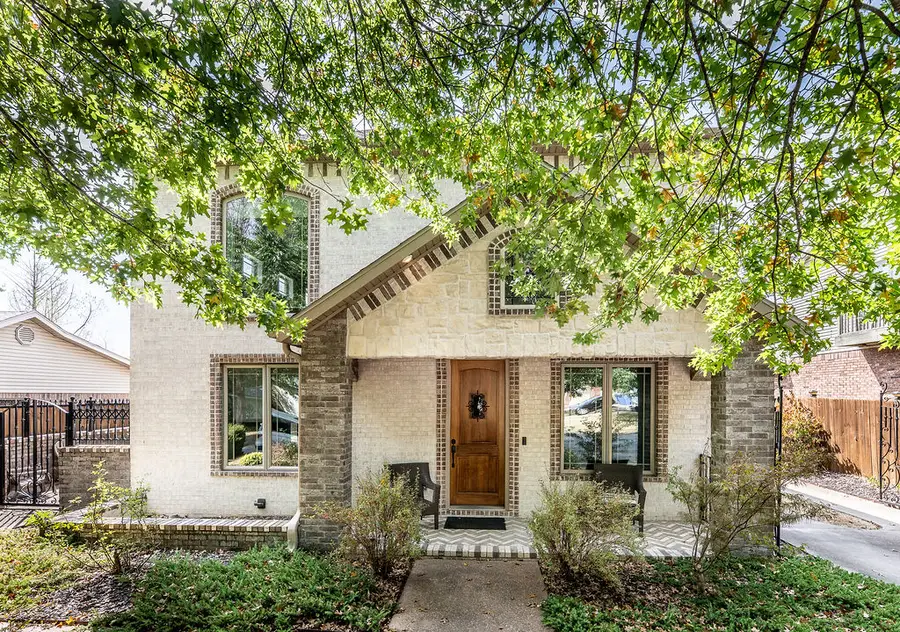 1383 N Heritage Avenue, Fayetteville, AR 72704 - #2