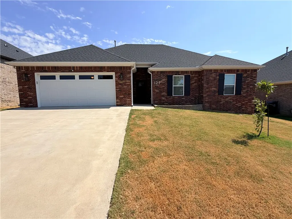 121 Magazine Street, Prairie Grove, AR 72753 - #1