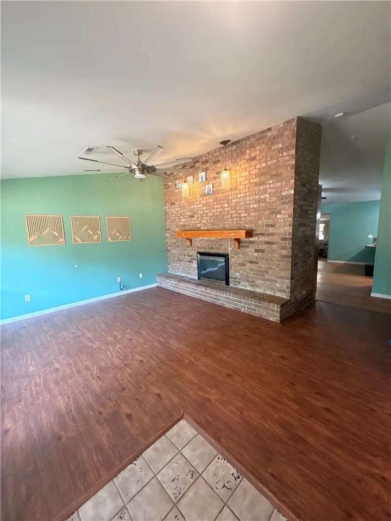 2642 Golden Oaks Drive, Fayetteville, AR 72703 - #3