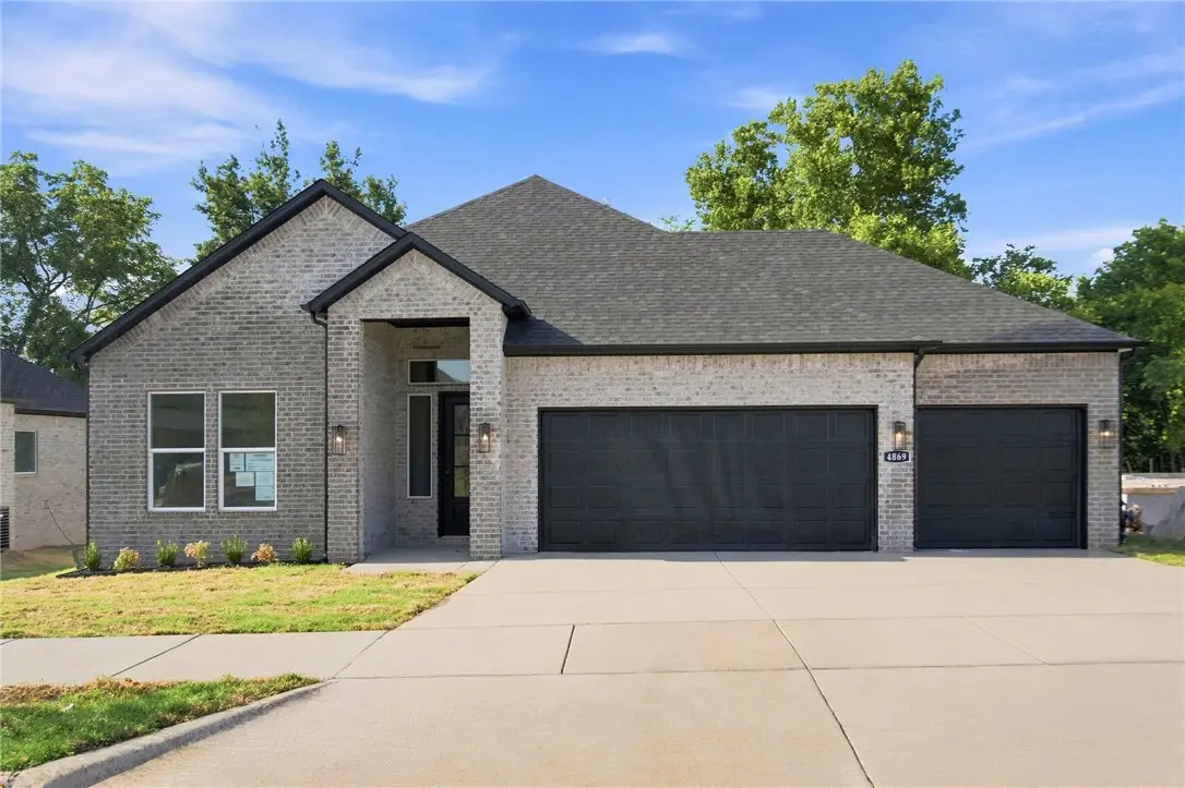 4824 W Succulent Street, Fayetteville, AR 72704 - #1