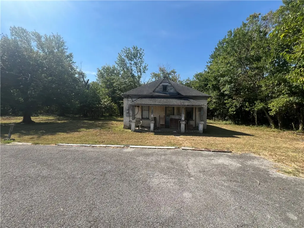 Address Withheld By Seller, Siloam Springs, AR 72761 - #1