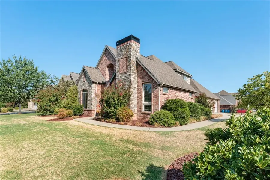 1700 SW Gosford Avenue, Bentonville, AR 72713 - #3