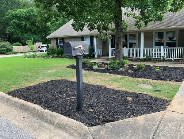 2385 Azalea Terrace, Fayetteville, AR 72703