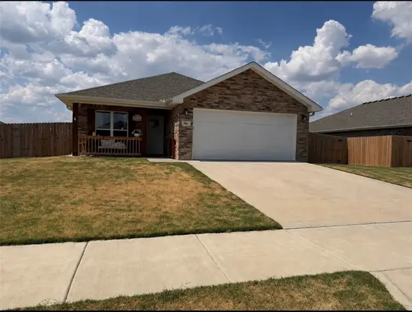 904 Sparrow Street, Siloam Springs, AR 72761