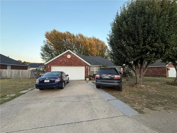 509 Ash Street, Lowell, AR 72745