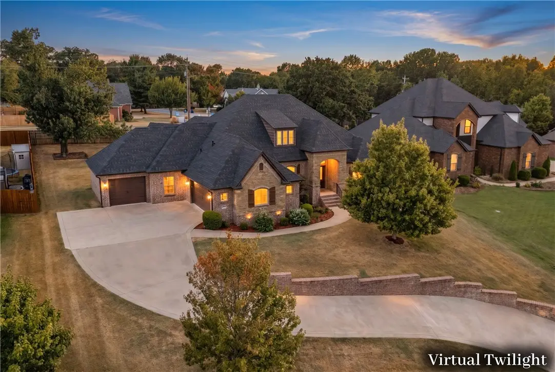 2105 NW Small Oaks Street, Bentonville, AR 72712 - #1