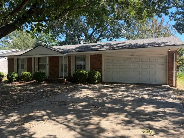 1729 W 17th Circle, Russellville, AR 72801 - #2