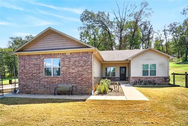 10405 Arroyo Lane, Dardanelle, AR 72834